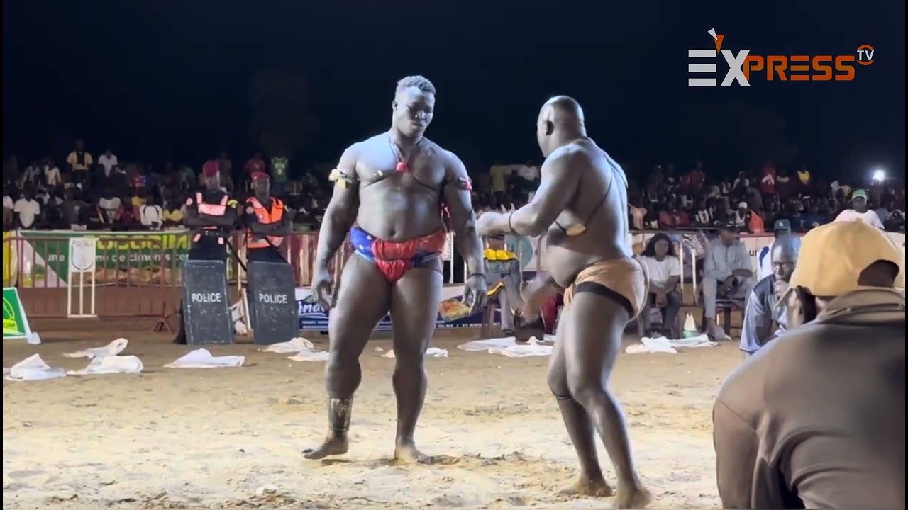 CHUTE SPECTACULAIRE DE JULE BOU SALY