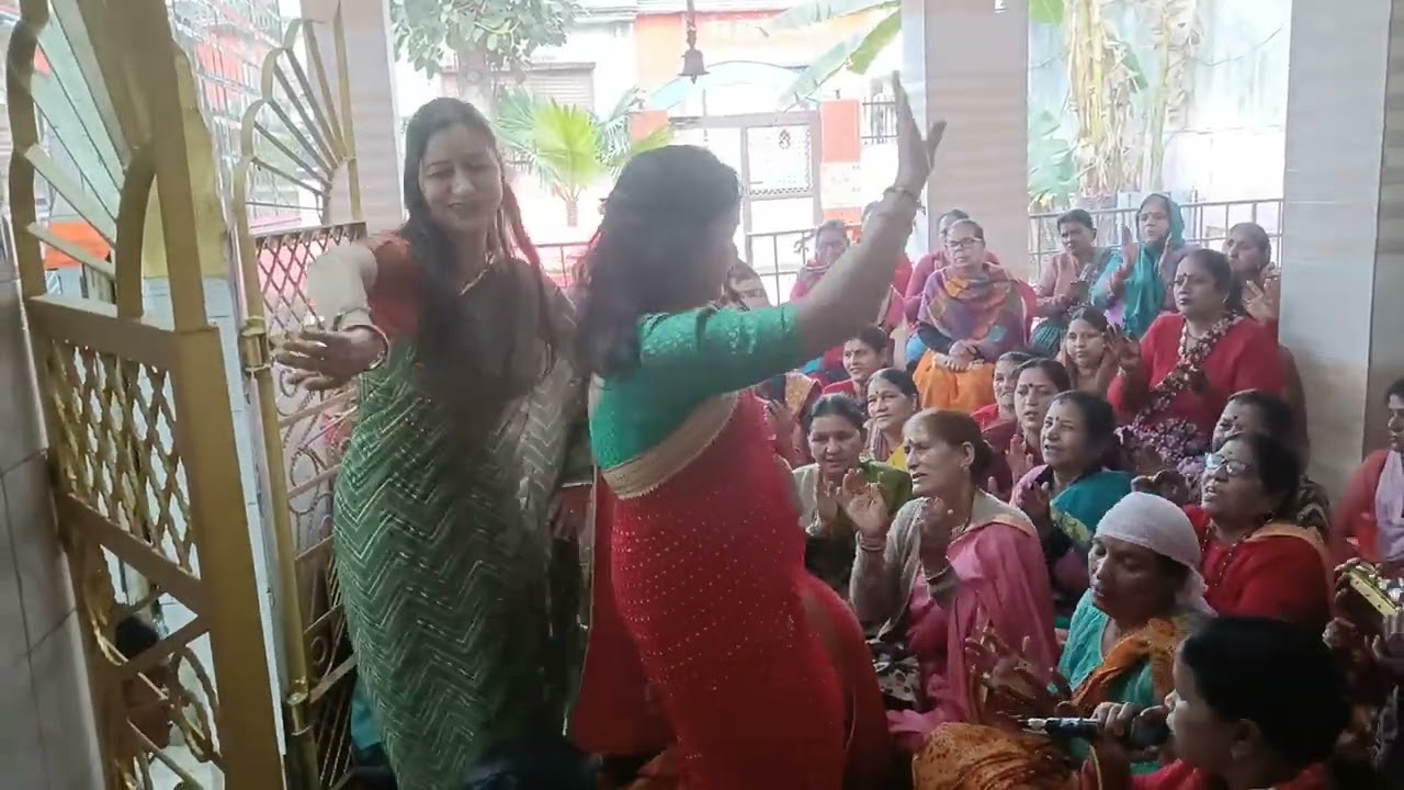 #🌺 भोले जी का सुंदर स्पेशलभजन 🌺 तुम्हारी लंबी लंबी लटूली मेरा शिवजी।🙏 लाइक सब्सक्राइब जरूर देवभूमि 