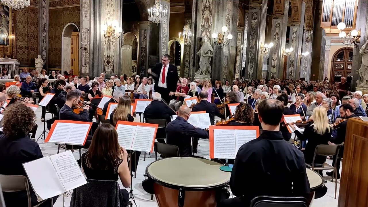 W.A.Mozart: Sinfonia n. 41 Jupiter Kv. 551 - Mov. 4 Orchestra Sibelius - Alessandro Botteghi