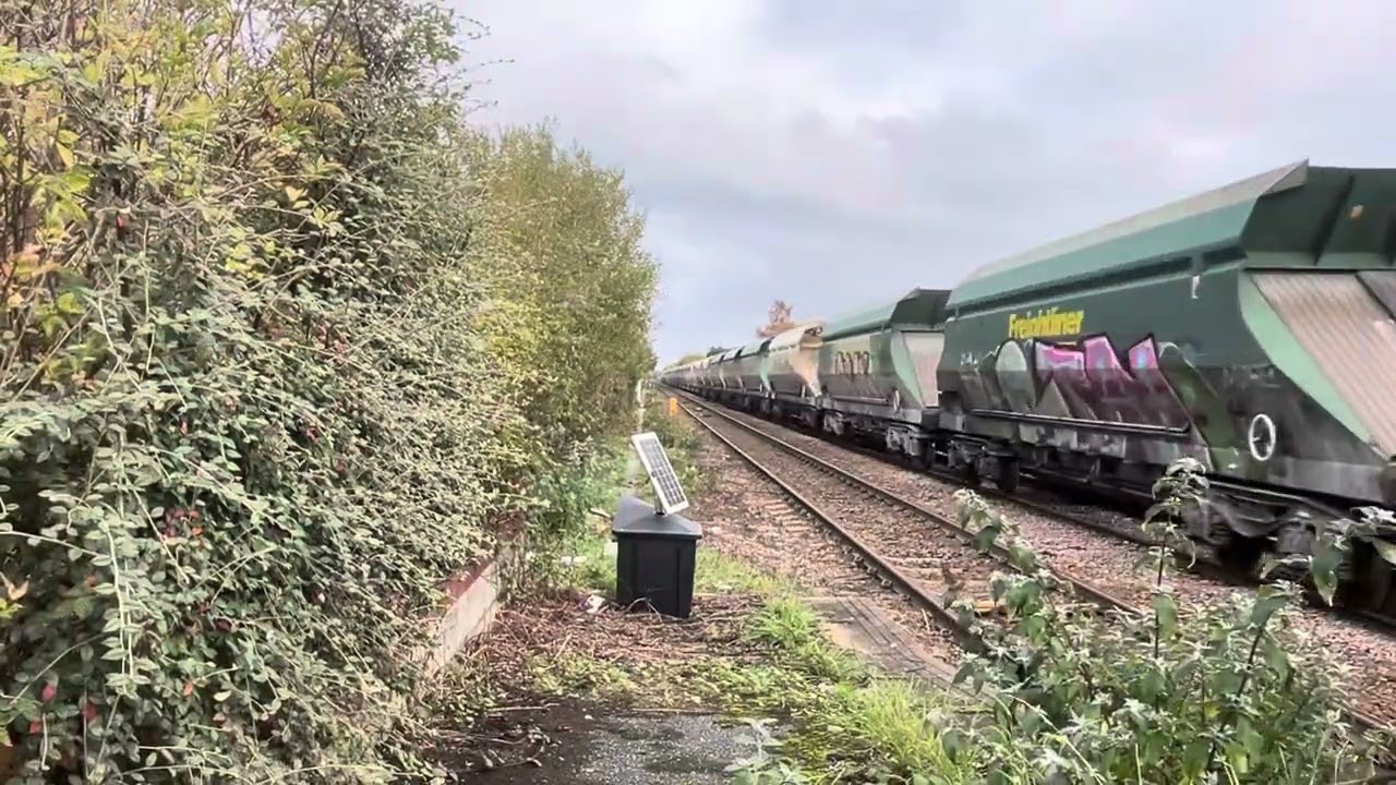 66623 passing Goole 
