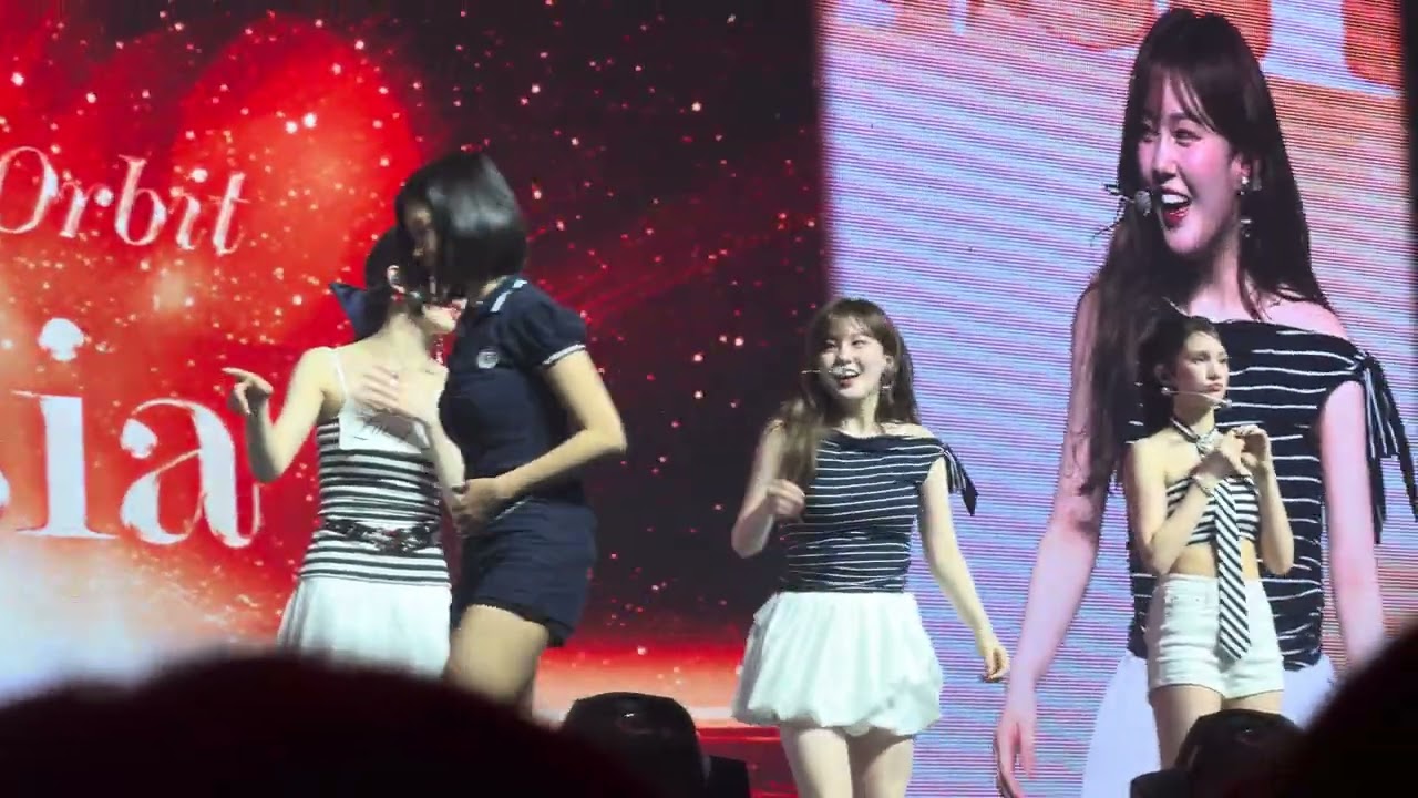 MENT #3 - Kep1er 케플러 251206 콘서트 2025 CONCERT TOUR [Into The Orbit: Kep1asia] in HONG KONG