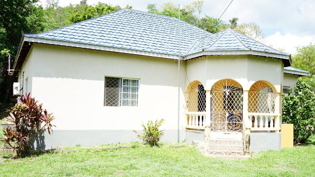 Cheap 3 Bedroom 2 Bathroom House for sale at Whitehall, Middle Quarters, St Elizabeth, Jamaica