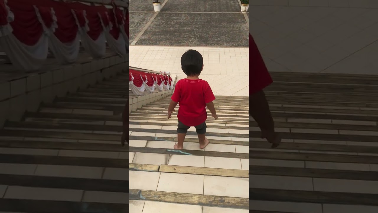 Lesehan dlu di monas gaes