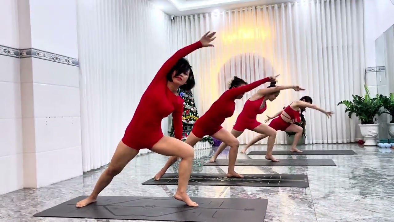 Lập Đông, Flow yoga, BĐ: Cô Hằng Lê