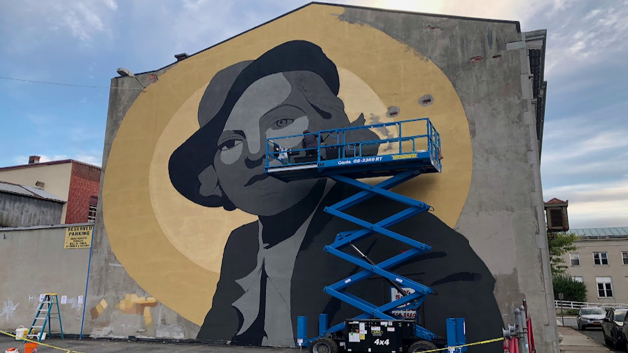 Making a Mural: Jean Arthur's Birthplace Celebrates the Star