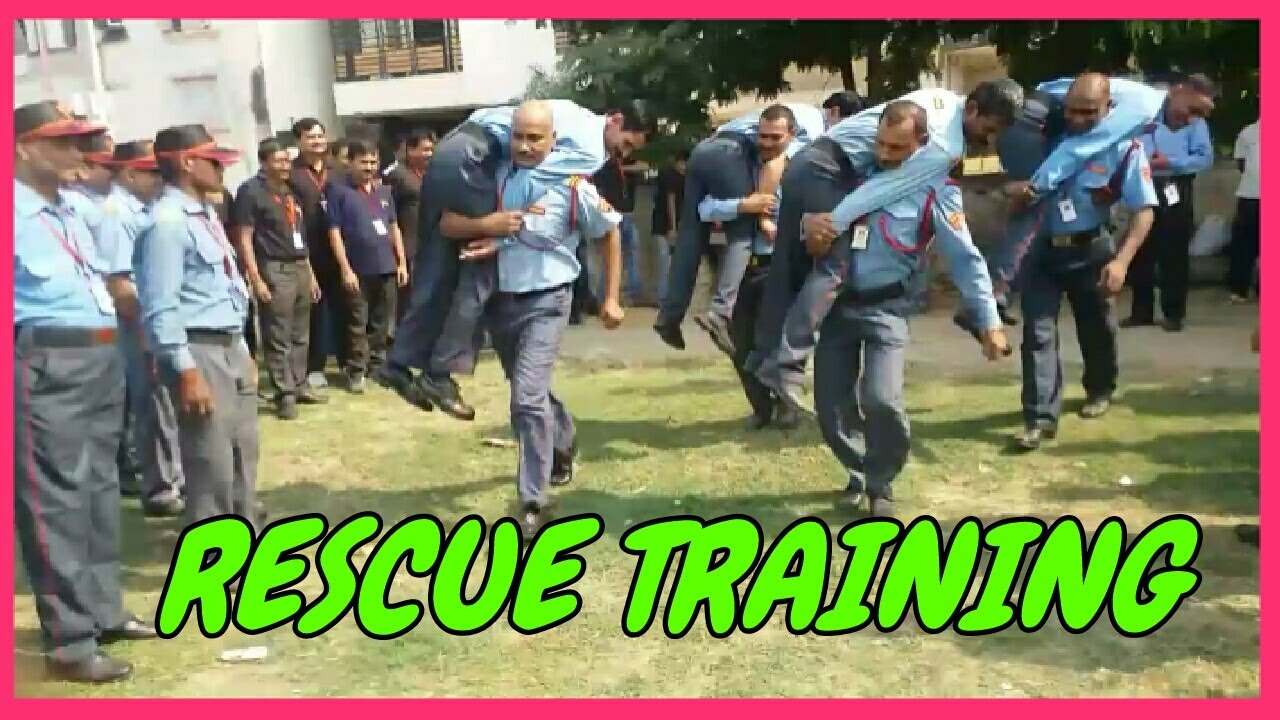 किसी को आग से निकालने का तरीका जान लो