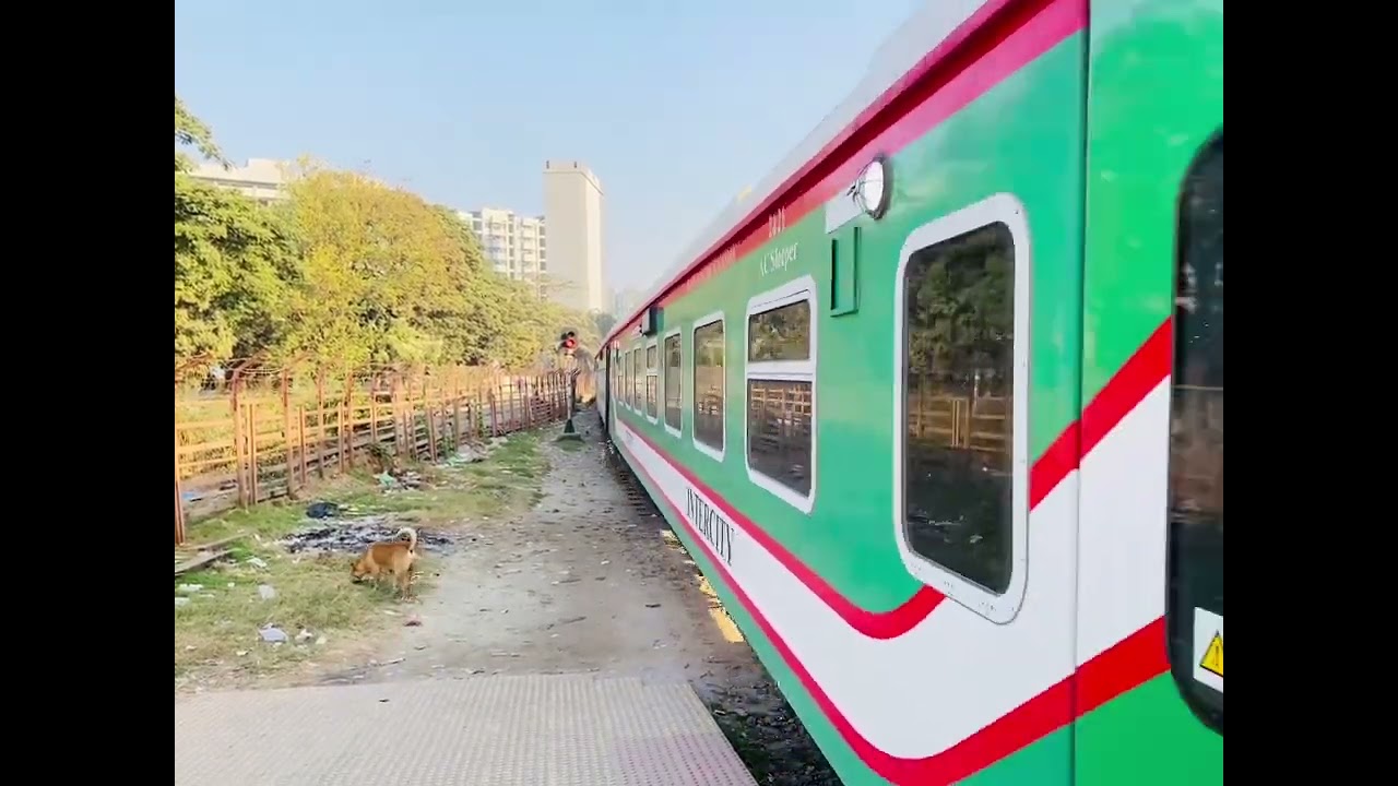 এতোগুলা বগি নিয়ে ট্রেন কিভাবে যায়..!! ননস্টপ সোনার বাংলা এক্সপ্রেস।