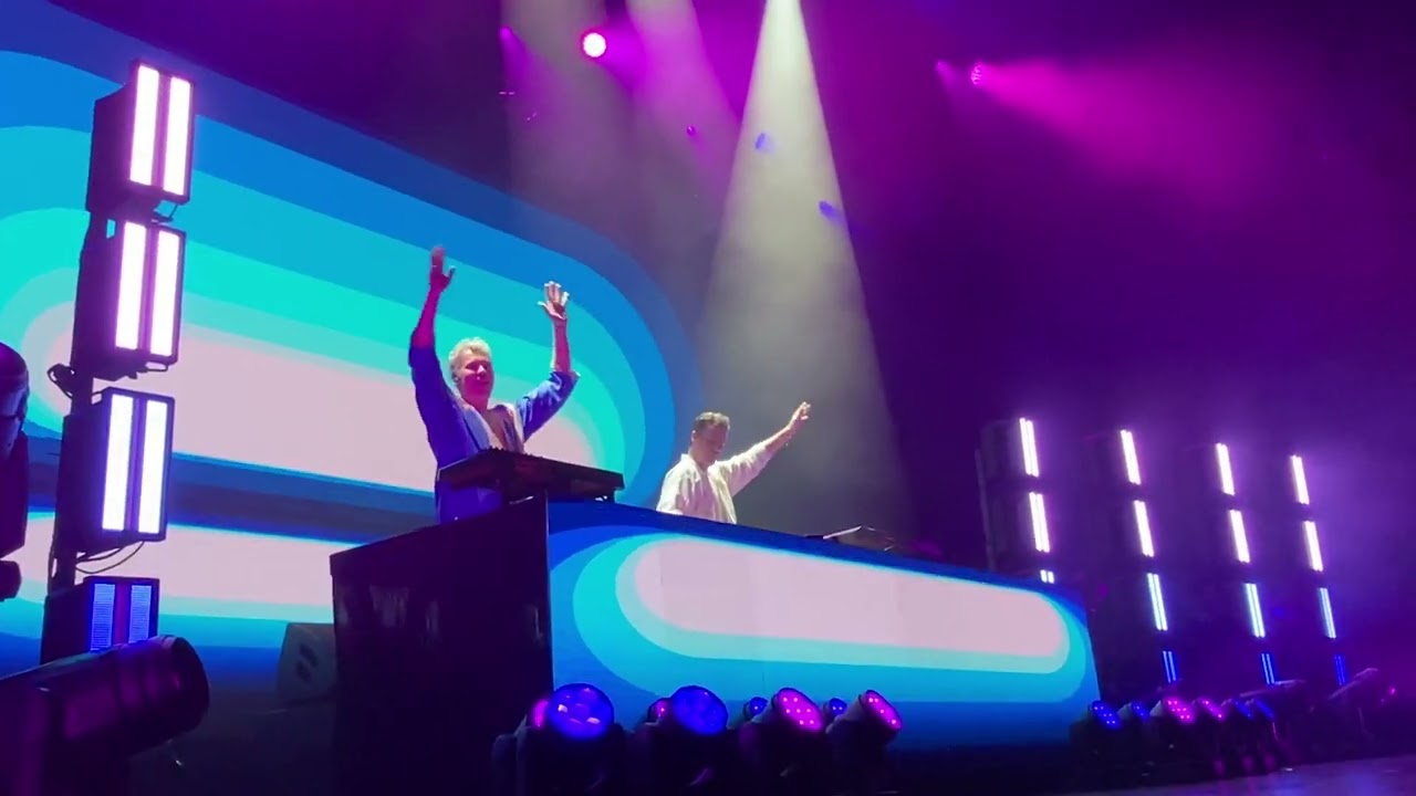 Polo & Pan - Nanã (Live at TivoliVredenburg