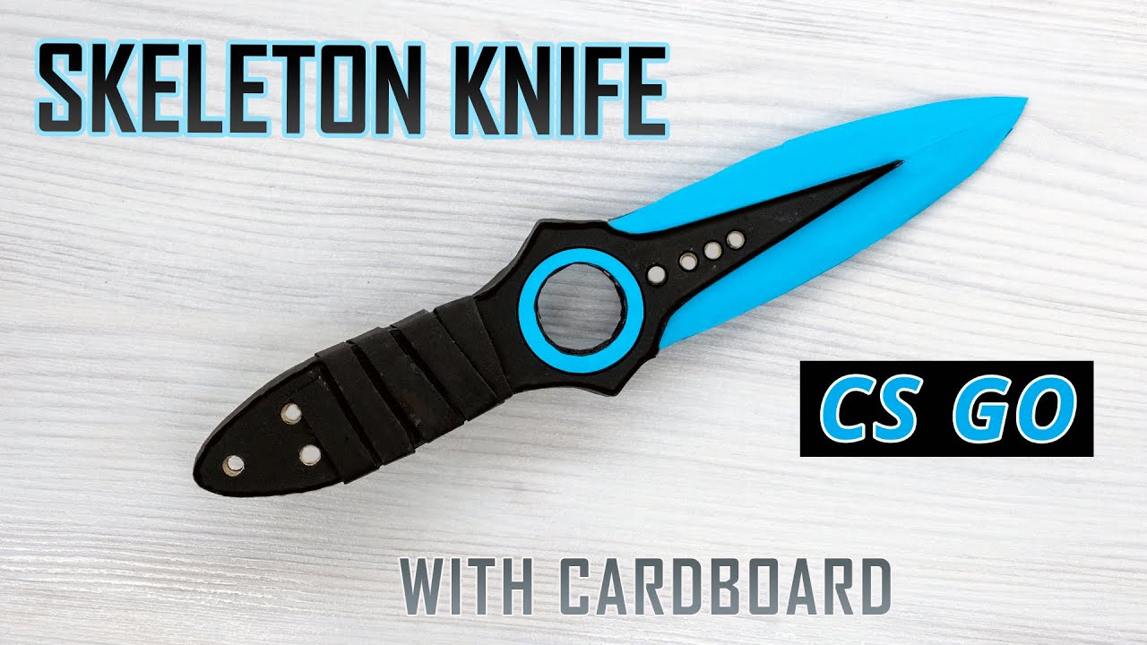 Crafting the Iconic Skeleton Knife from CSGO with Cardboard!