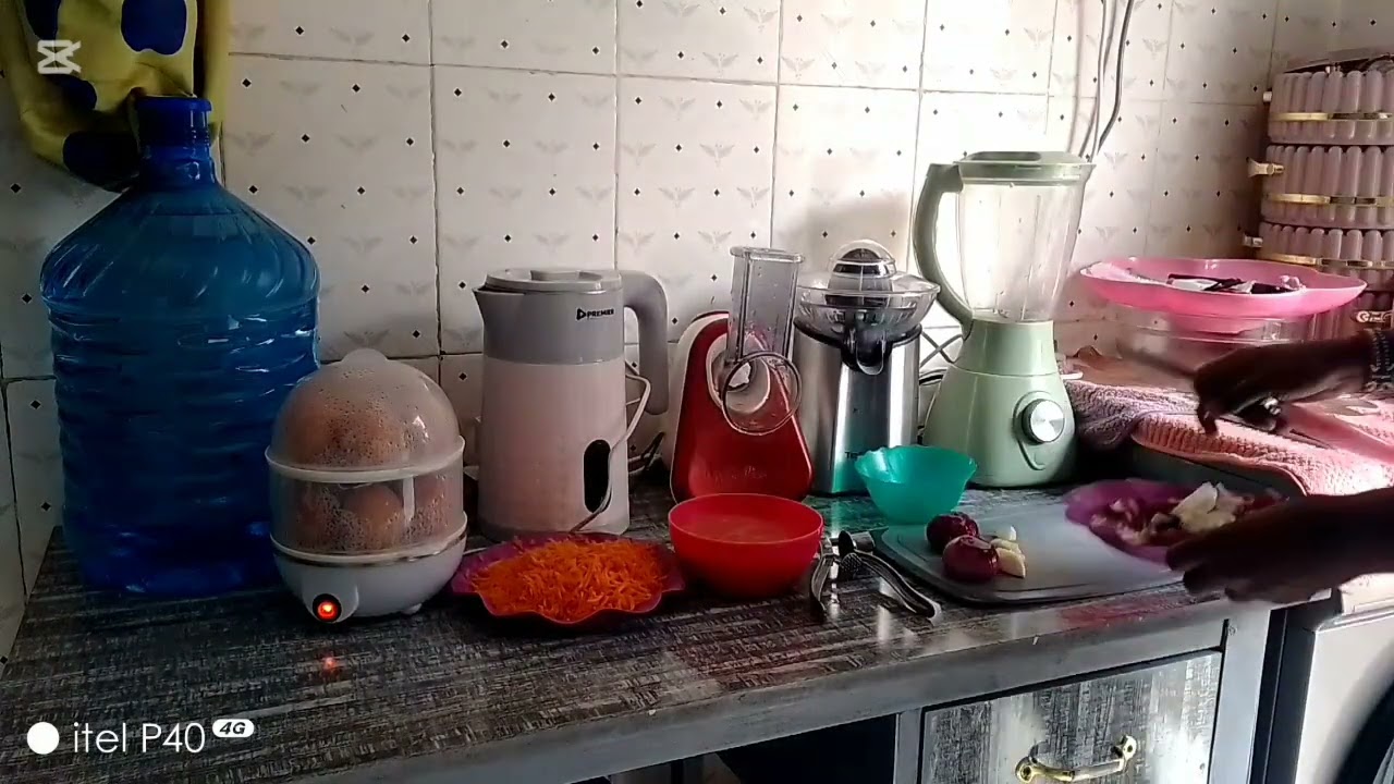 Making eggs as stew with rice for the first time and everybody liked it