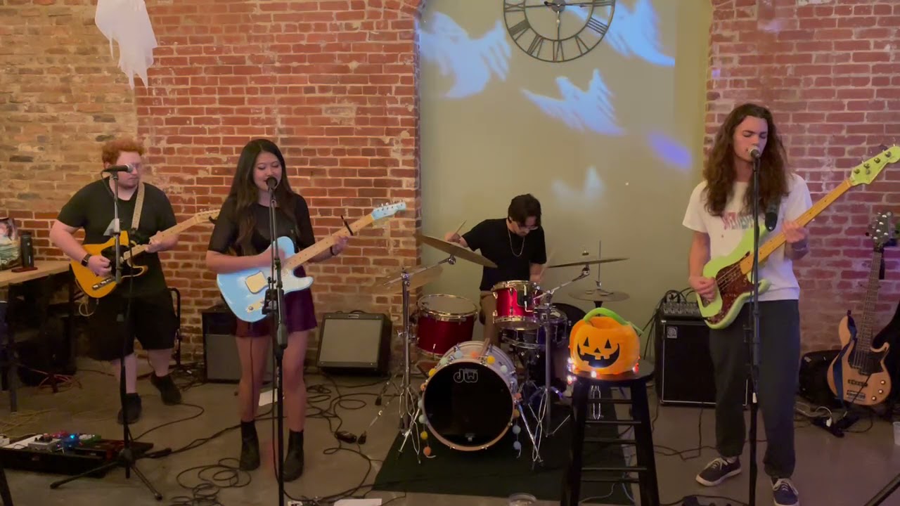 Heart of Glass (cover) - POM POMS