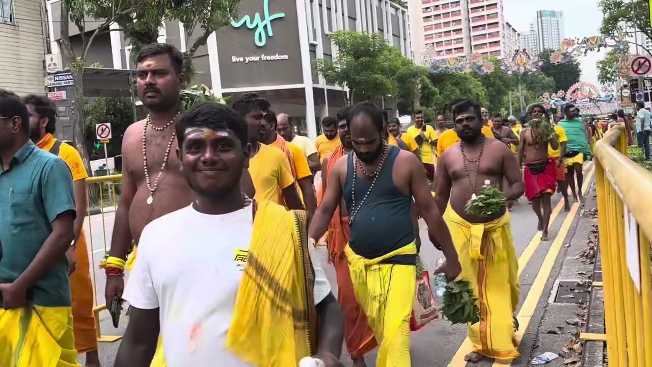 THEEMITHI THIRUVIZHA 2024 | HANDSOME BROS SG | #youtubeshorts #singapore #theemithi #srimariamman
