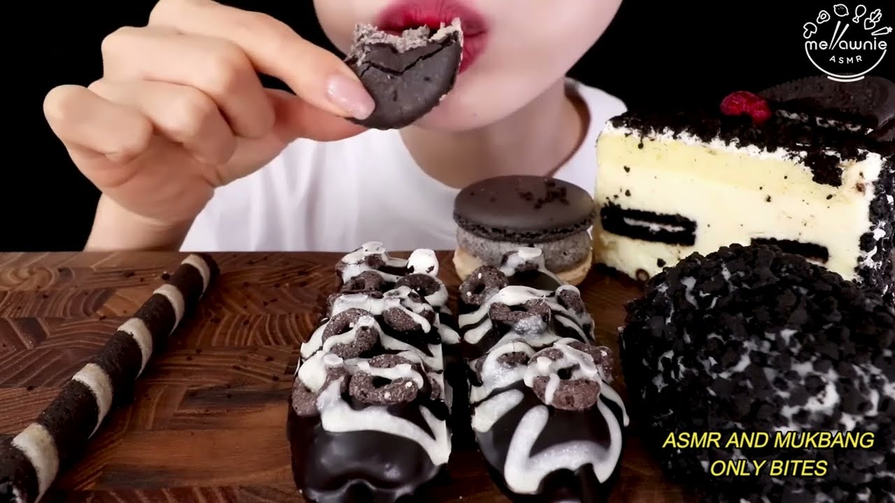 Mellawnie ASMR - OREO CHOCOLATE PARTY *ONLY BITES*