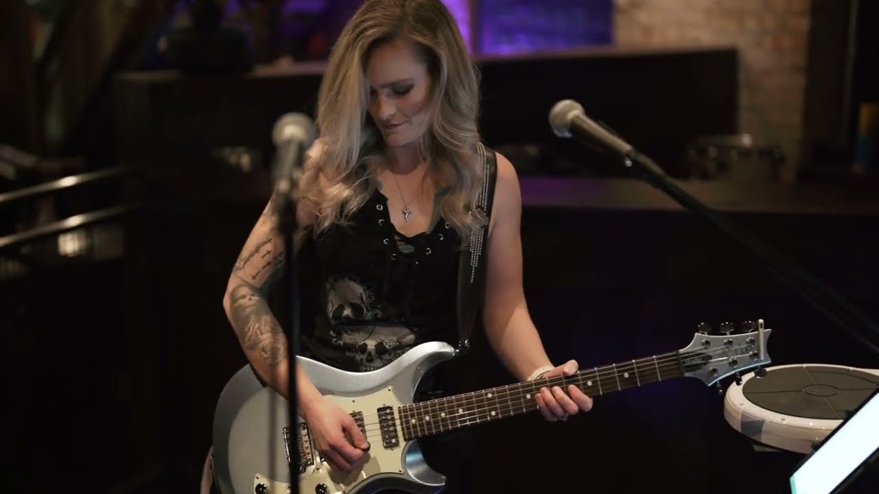 Amanda Lynn Jones (LIVE LOOPING) - I Don't Trust Myself (John Mayer)