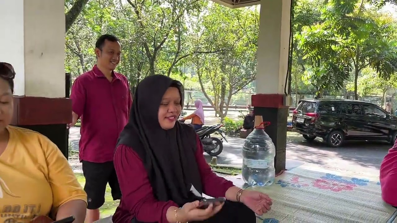 KESERUAN PERJALANAN DARI JOGJA KE DIENG BERSAMA KELUARGA