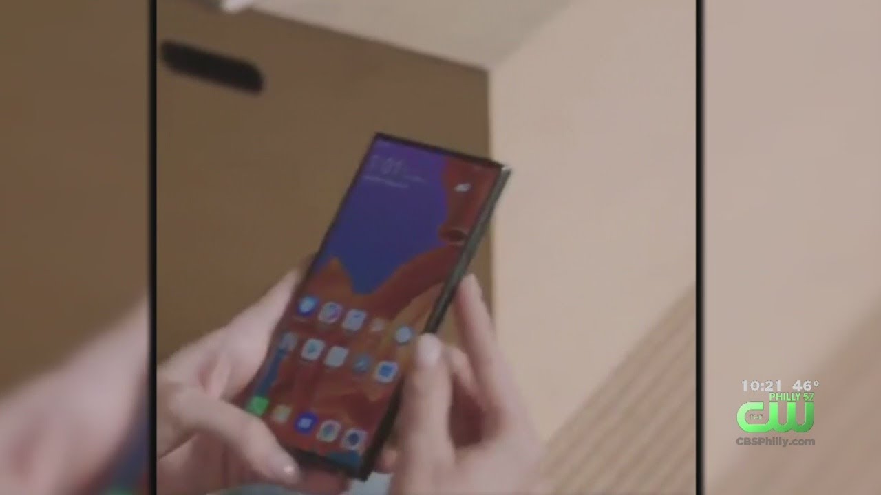 Chinese Phone Maker Unveils 5G Foldable Phone