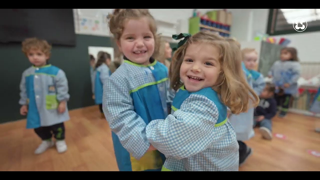 SOMOS FAMILIA. Vídeo oficial. * Colegio Liceo Sorolla