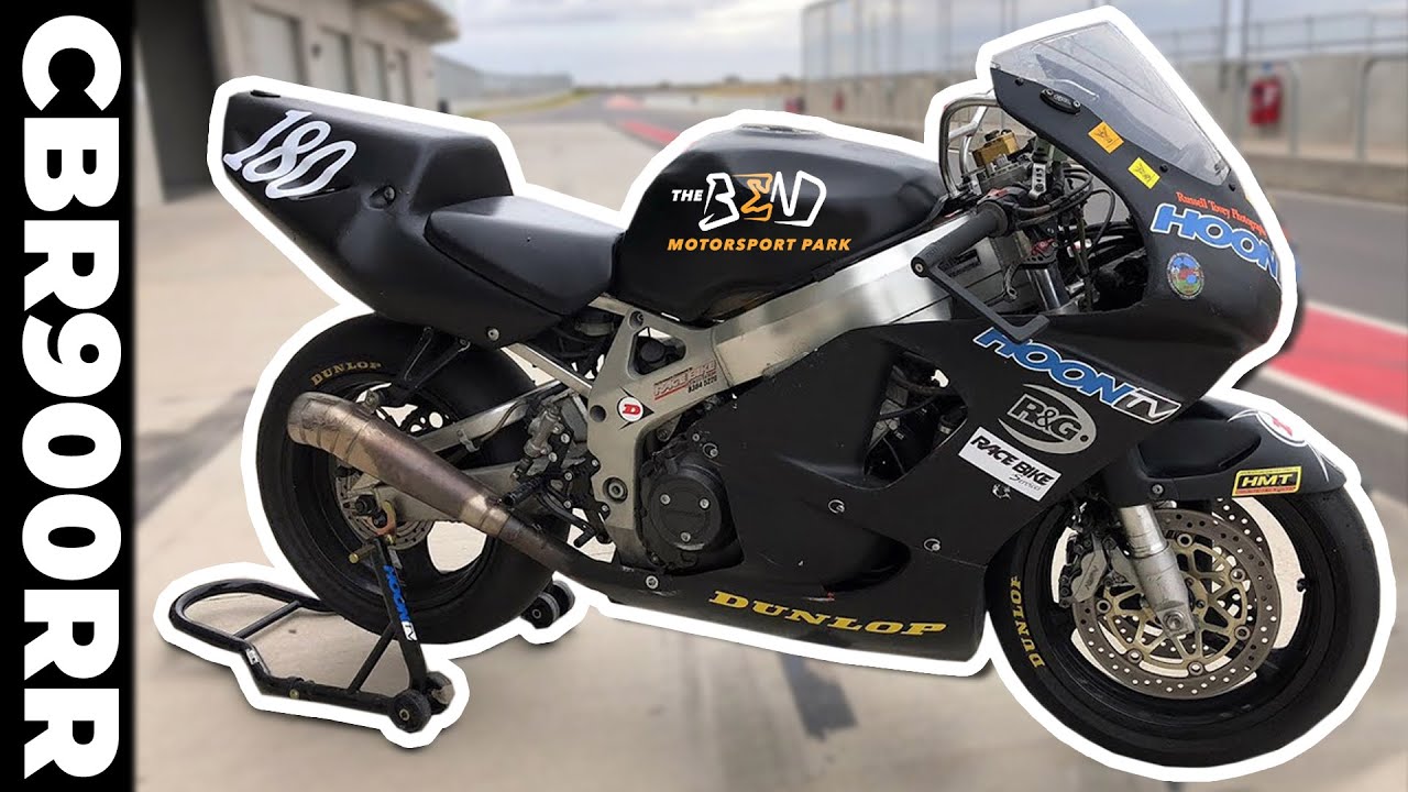 Honda CBR900RR Racing - The Bend Motorsport Park