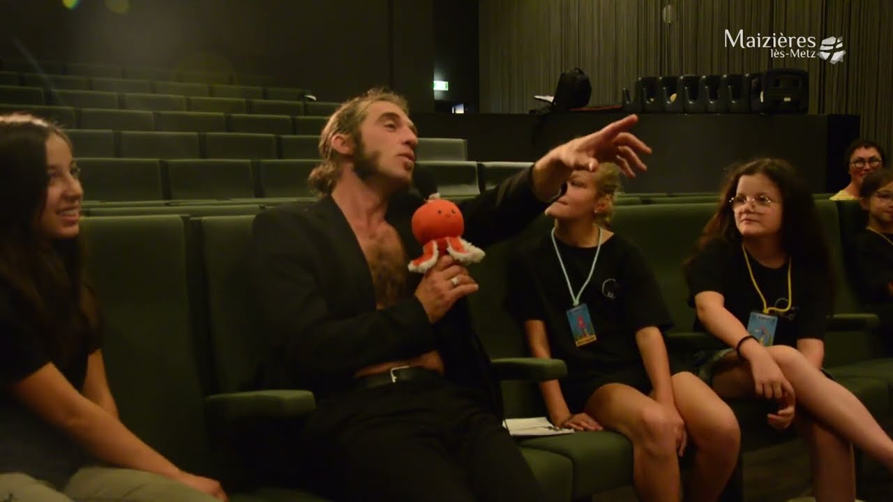 Les Petits Reporters : Le tout petit monsieur