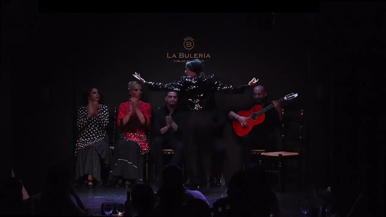 Luc&iacute;a Campillo, sole&aacute; por buler&iacute;as.