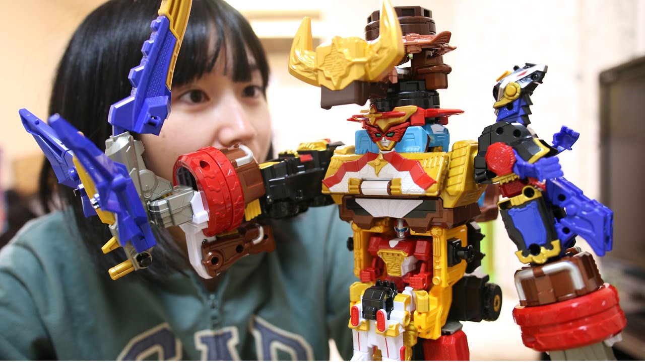 キングシュリケンジンに変形！ 手裏剣戦隊ニンニンジャー