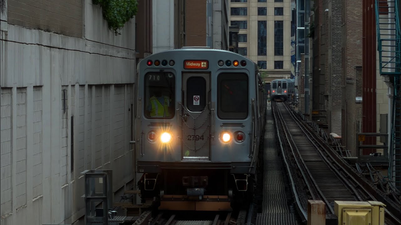 CTA Pink, Orange, and Brown line Train action + CTA bus action in Chicago, Illinois 