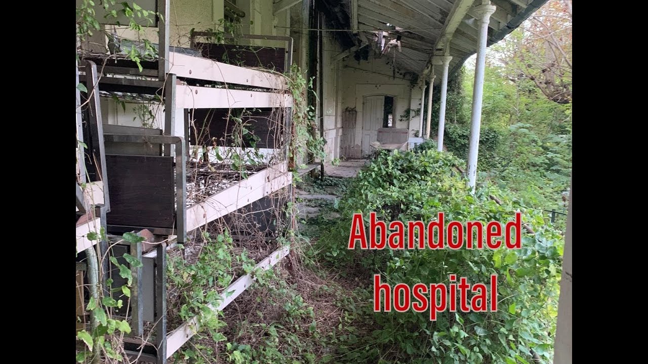 ABANDONED HOSPITAL IN FRANCE... Stuck in a window #abandoned #urbex #exploring