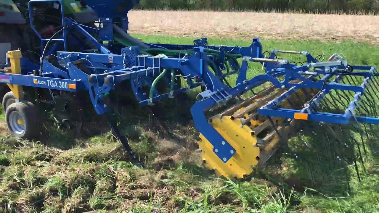 Begrünungsumbruch mit Präzisionsschälgrubber