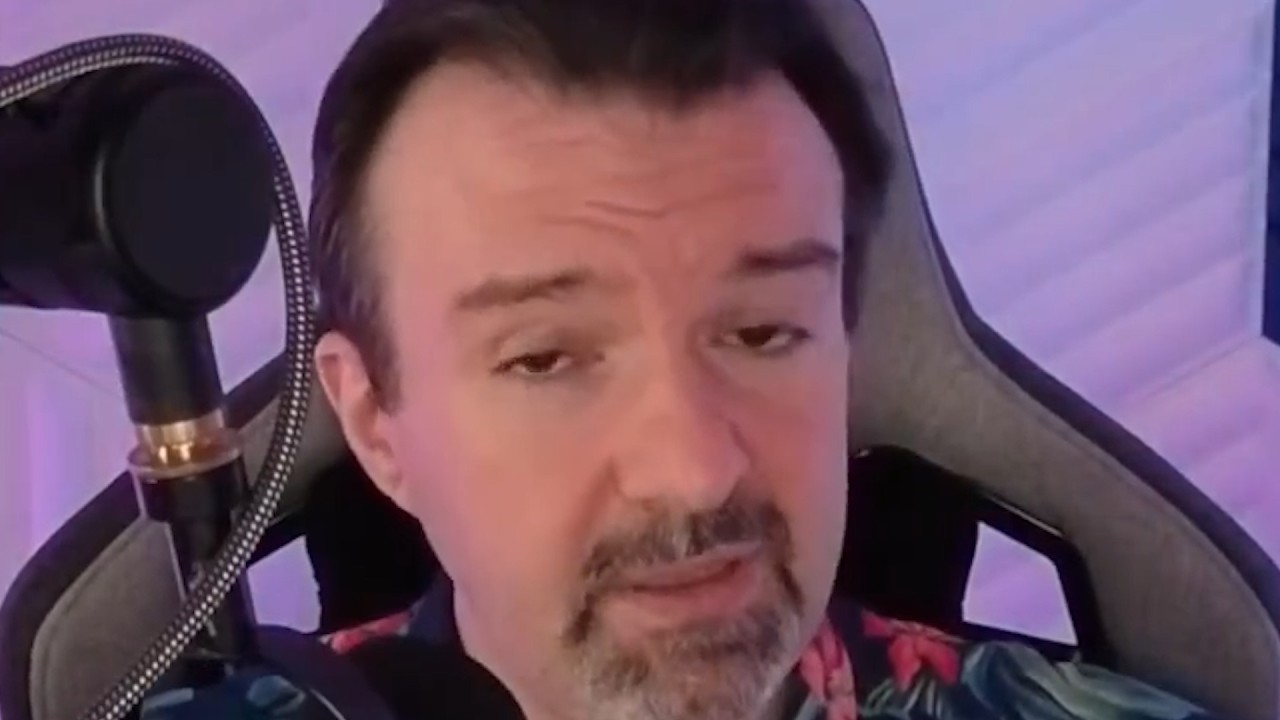 Closeted Homosexual DarksydePhil is USELESS