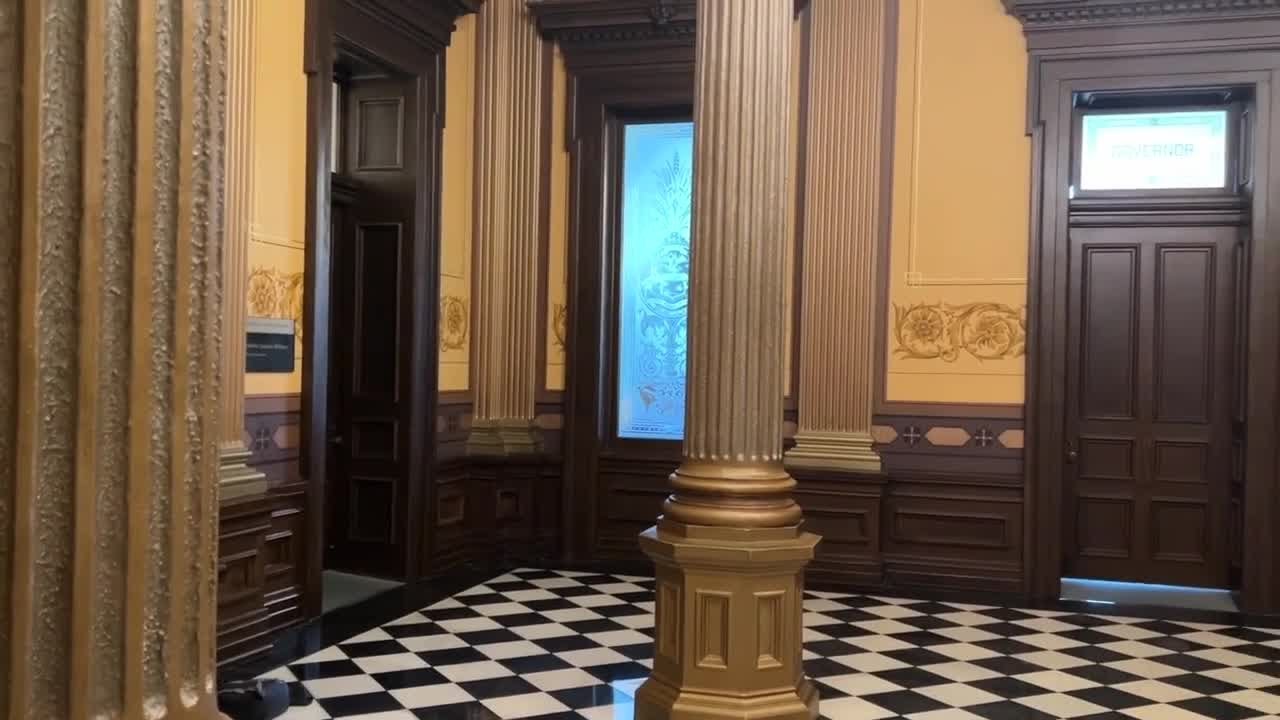 Michigan lawmakers negotiate to finalize school funding by July 1 deadline