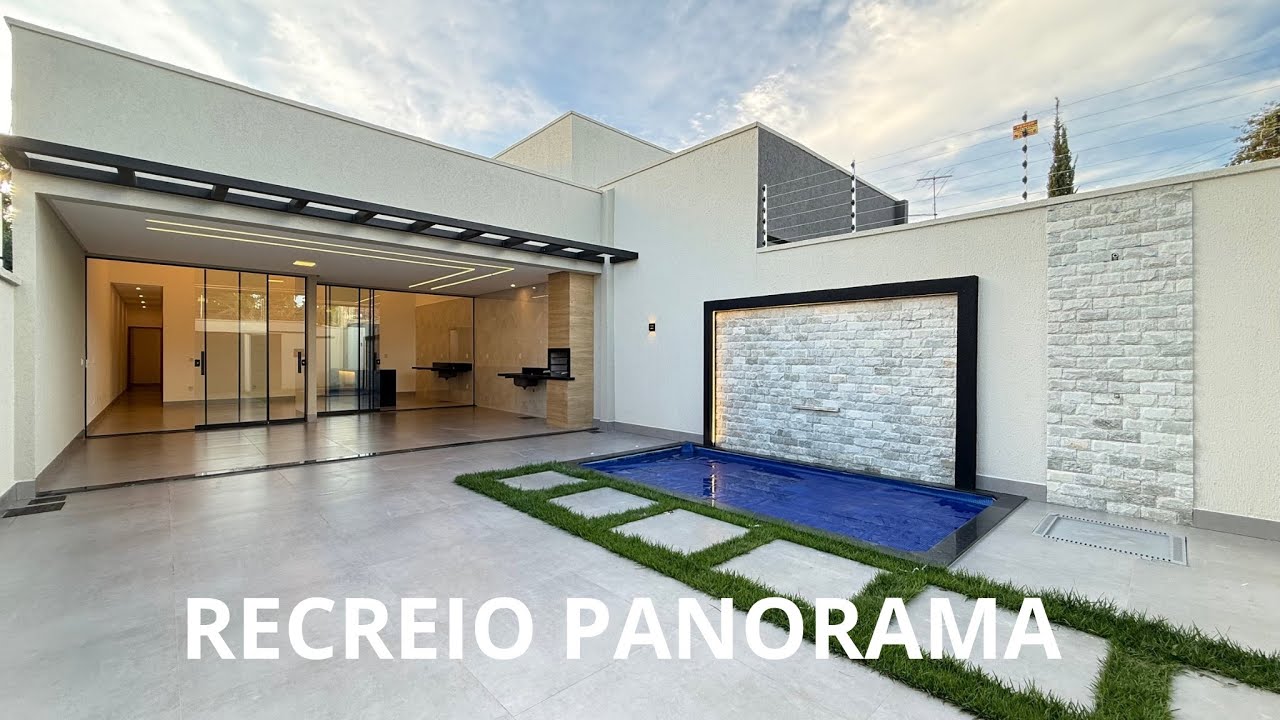 Casa a venda, região shopping Passeio da Águas, perto do Parque das Flores, Balneário Meia Ponte.