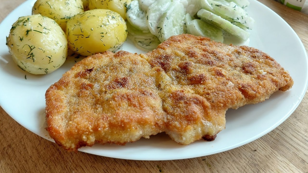 Soczysty kotlet schabowy. Przepis na tradycyjne kotlety schabowe.