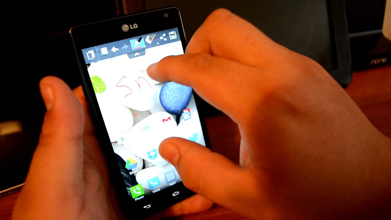 LG Optimus G QSlide multitasking demonstration