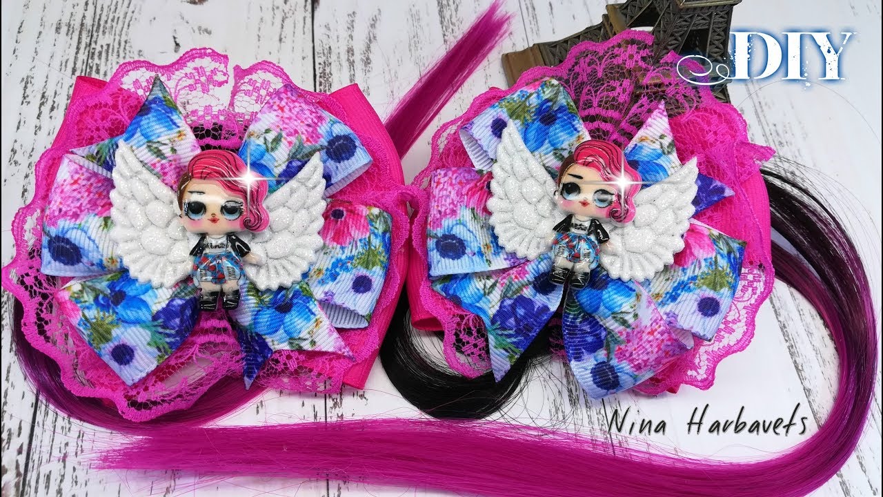 Зажимы с цветными прядями и куколкой LOL