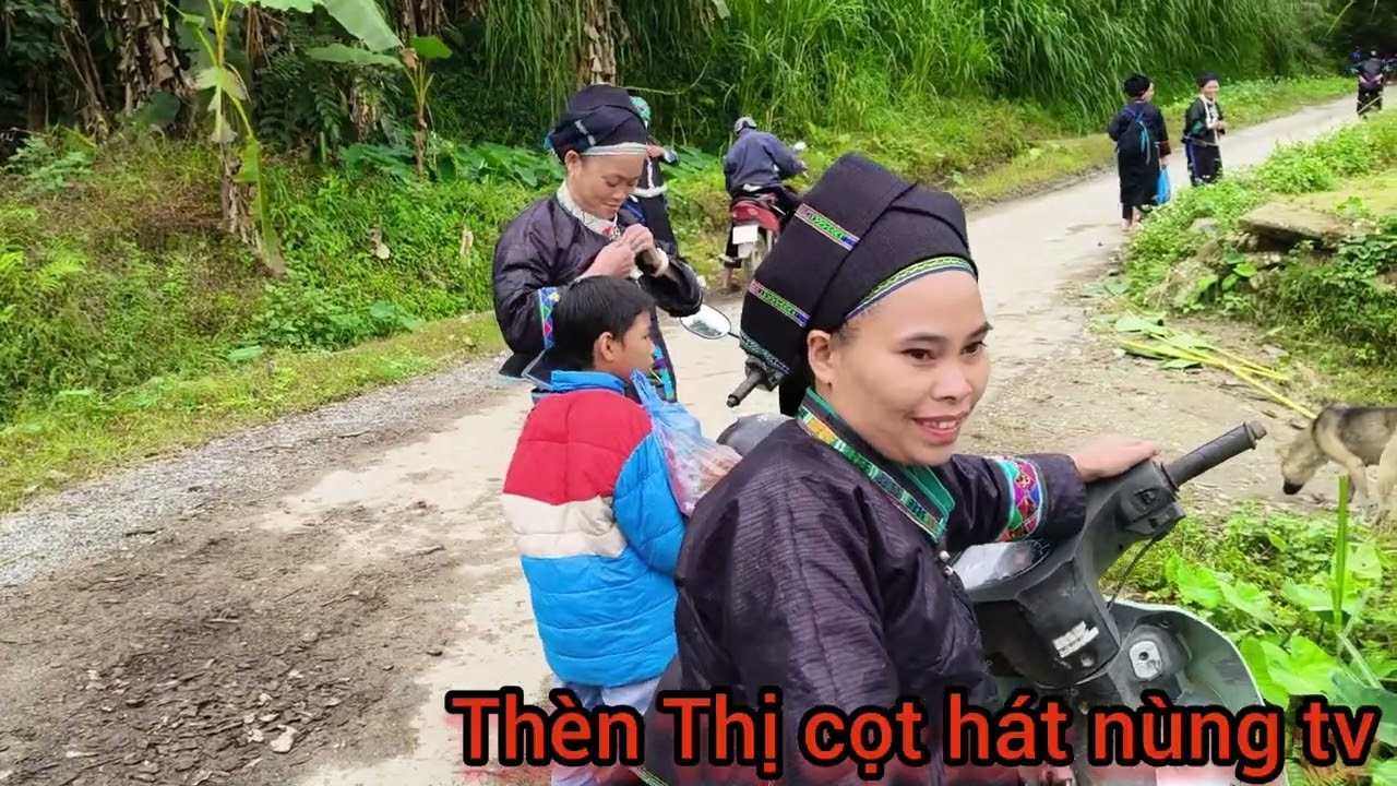 hát nùng cảnh đám cưới