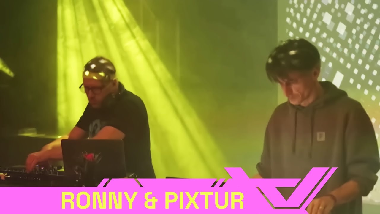Deadline Demoscene Party 2023 Berlin | DJ Set: Ronny Visuals: Pixtur