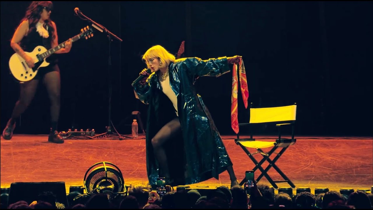 Goldie Boutilier - “King of Possibilities” Live on Katy Perry’s The Lifetimes Tour