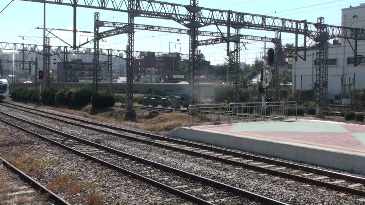 2012 추석 연휴 지나가는 열차들 / 2012 Korean Thanksgiving(Chuseok) Holidays Passing trains