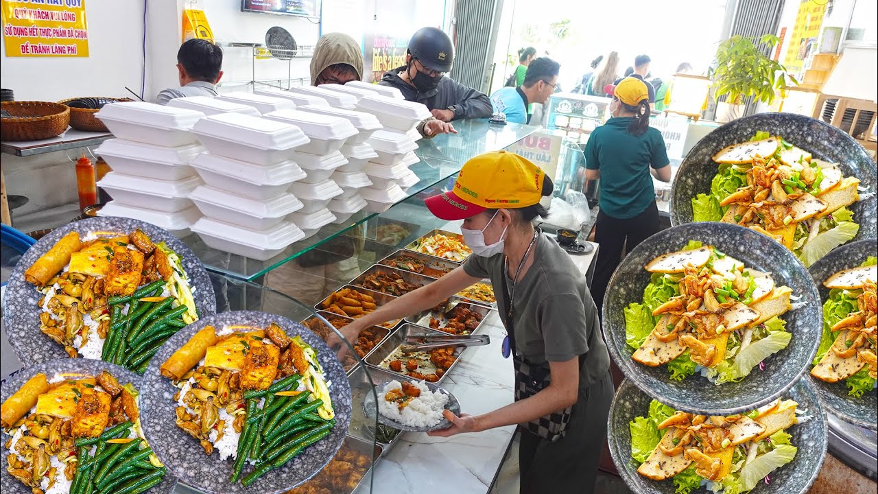 Phát Hiện Quán Ăn Thuần Chay Ngon Rẻ Sạch Sẽ Đúng Chuẩn Nhất Sài Gòn Khách Đông Vui Như Hội