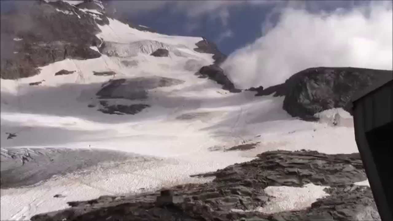 Monterosa Rifugio Mantova e Gnifetti dal Ghiacciaio Indren