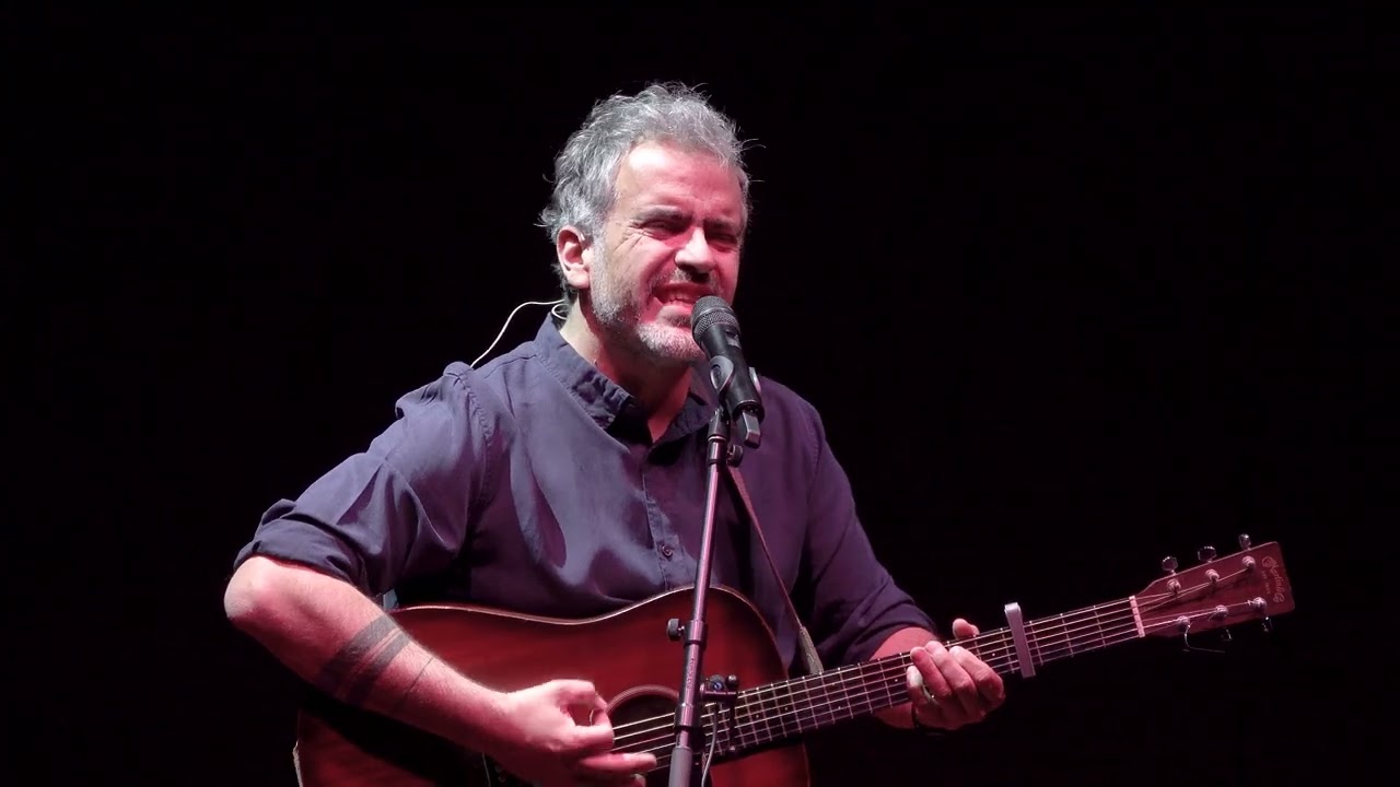 El arte del error: una experiencia profundamente humana | Fernando Milagros | TEDxSantiago Salon