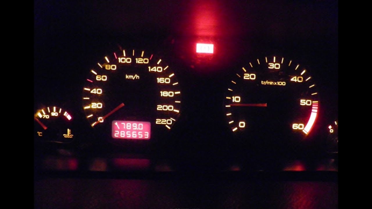 Tablero Peugeot 306. Recambio de luces
