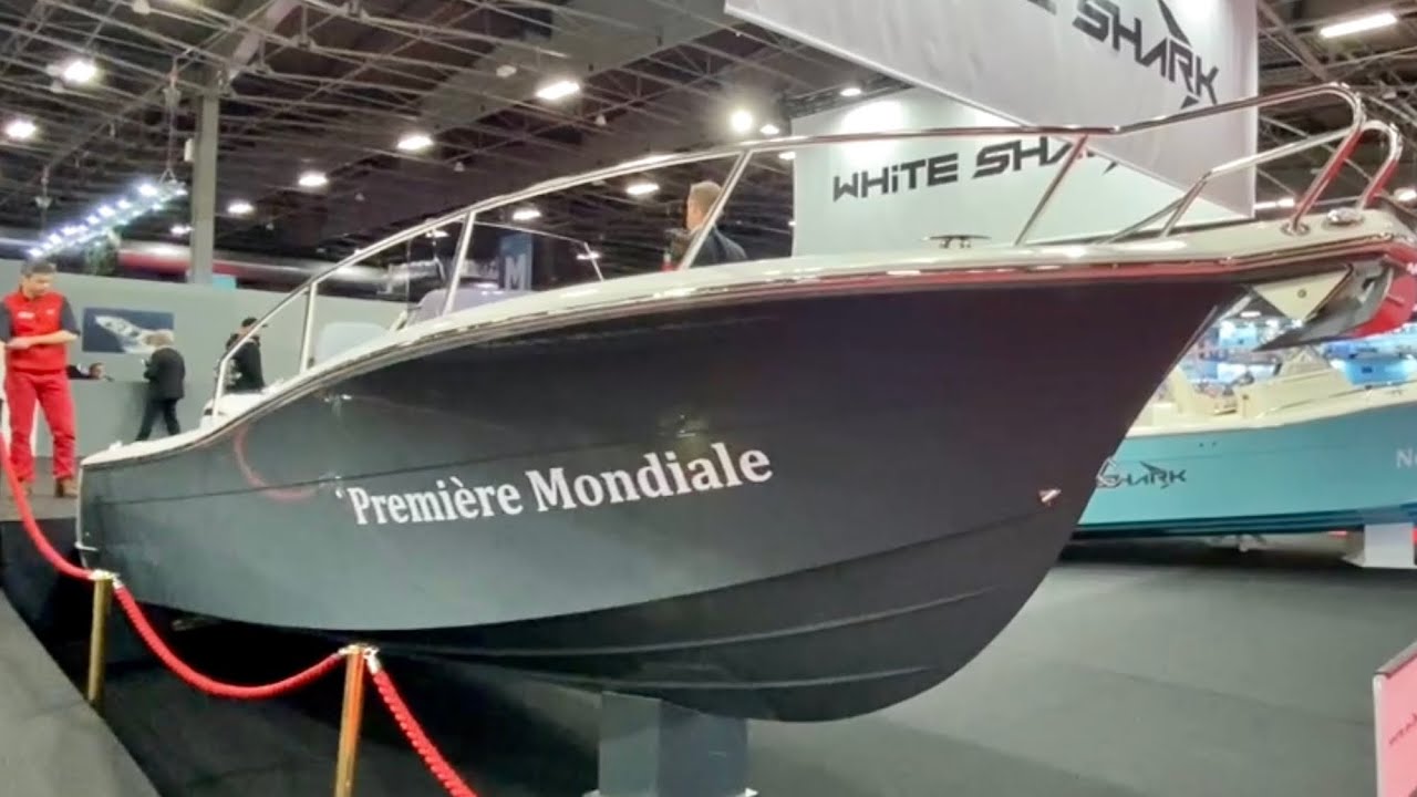 Le WHITE SHARK 240 CC en première mondiale au Nautic, avec Moteur Boat !