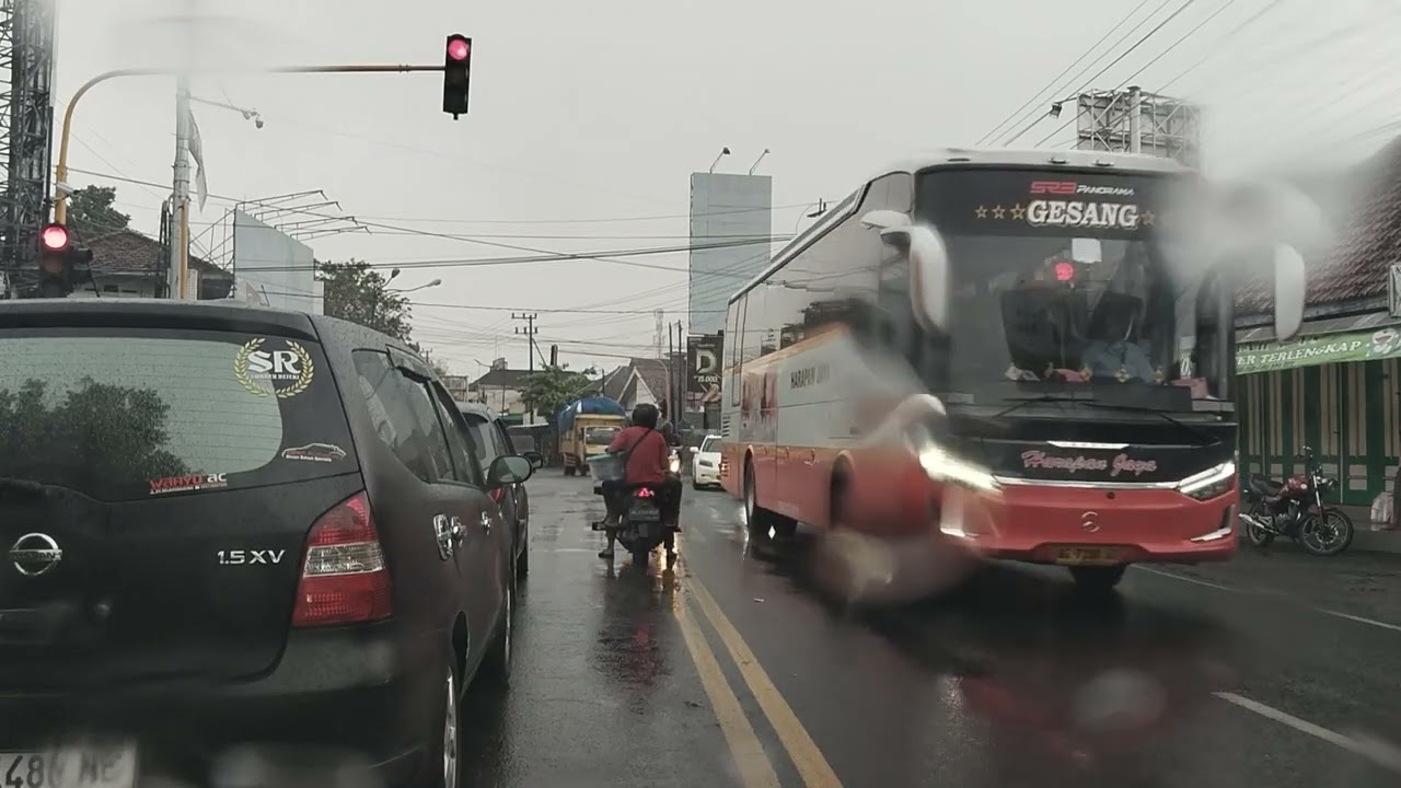 Akibat kluyuran dihujan yang deras