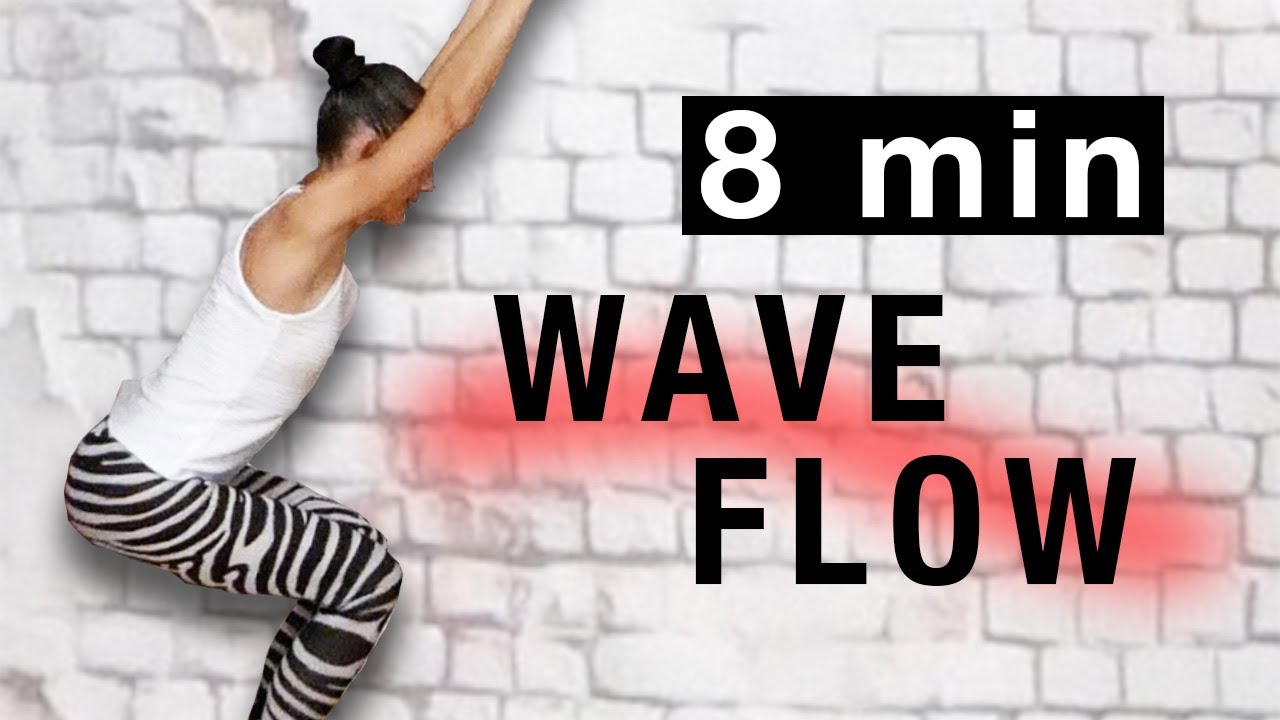 Sunday Sweat Club #8  - Wave Flow - 8 min Low Impact Full Body with Yoga