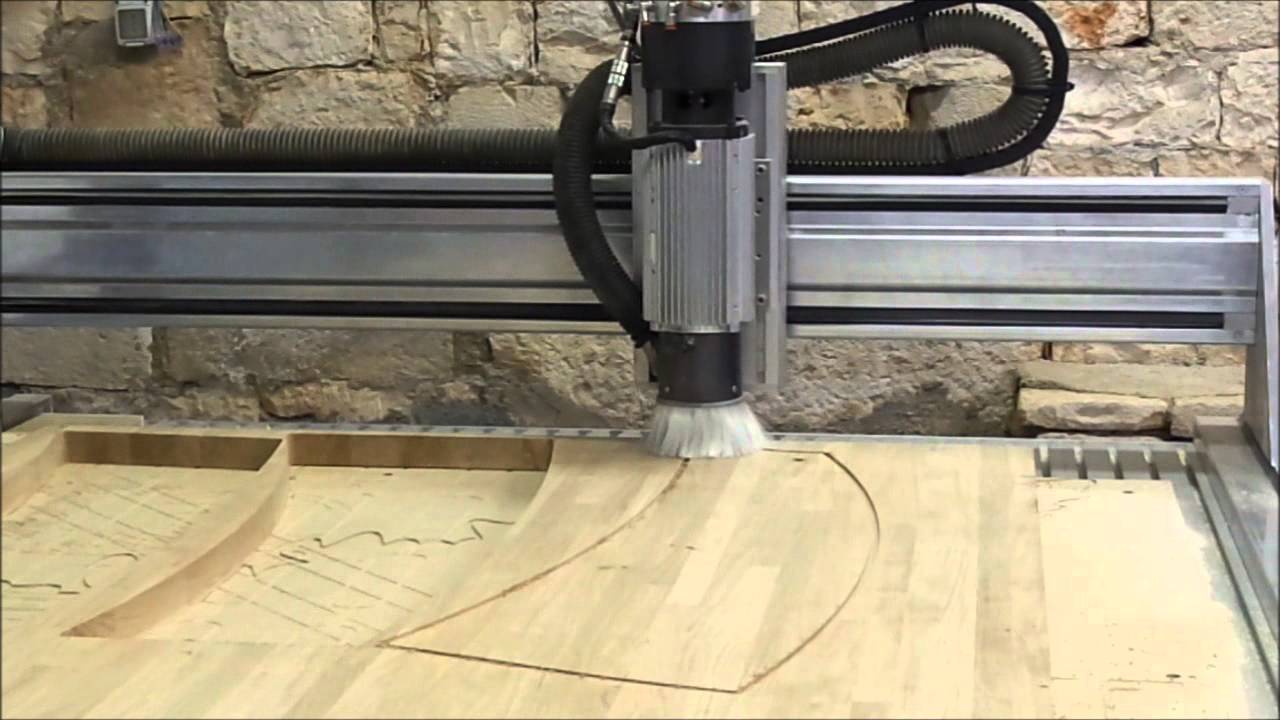 SCALA IN LEGNO (taglio cnc)