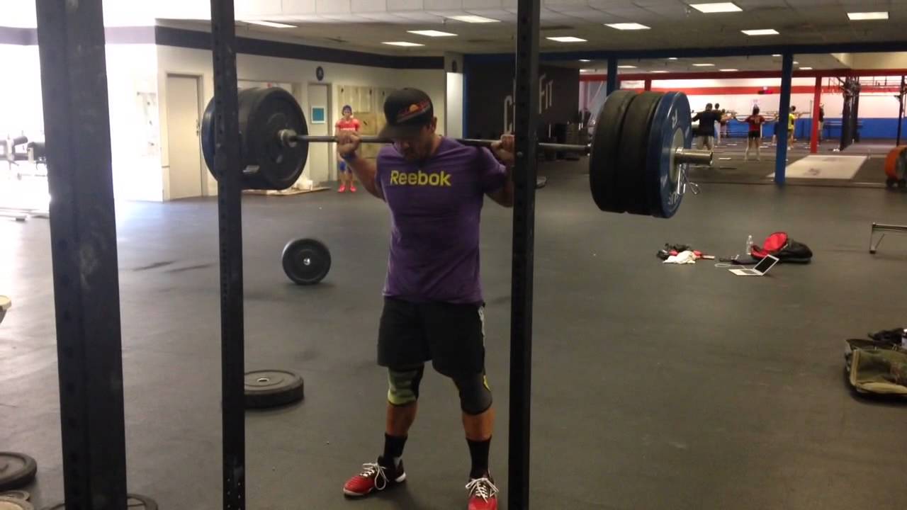 Jason Khalipa 20 rep backsquat at 315