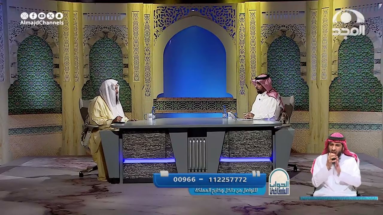 ما حكم السجود على طرف الشماغ أو وضع قماش والسجود عليه؟ | أ.د. سعد الخثلان