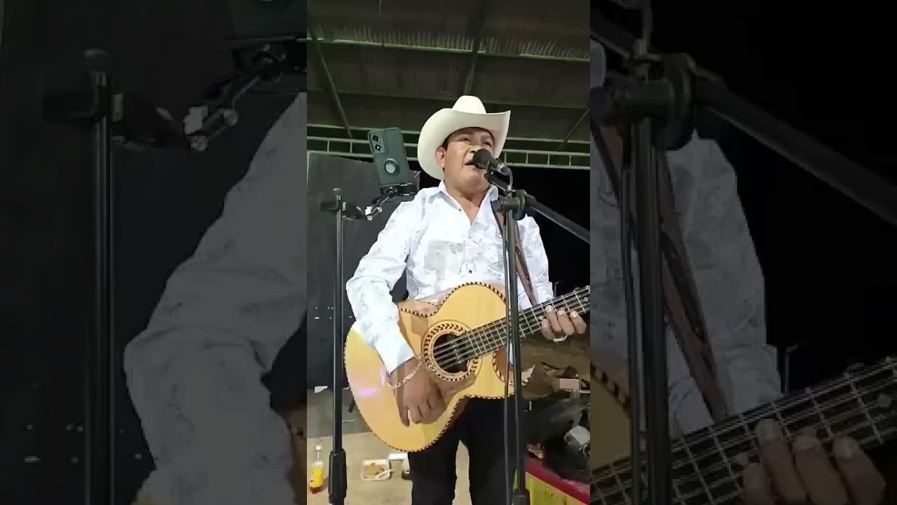 Grupo norteño de San Antonio 3 picos 
