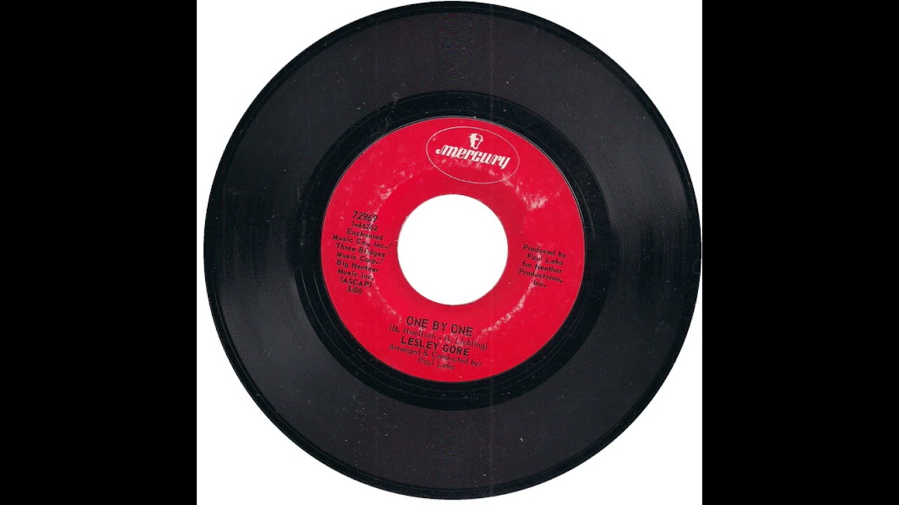 Lesley Gore - One By One (B side of Wedding Bell Blues single)
